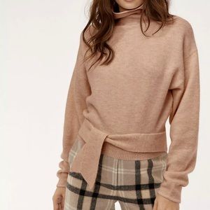 Aritzia Wilfred Sweater Front Tie Sweater - Blush